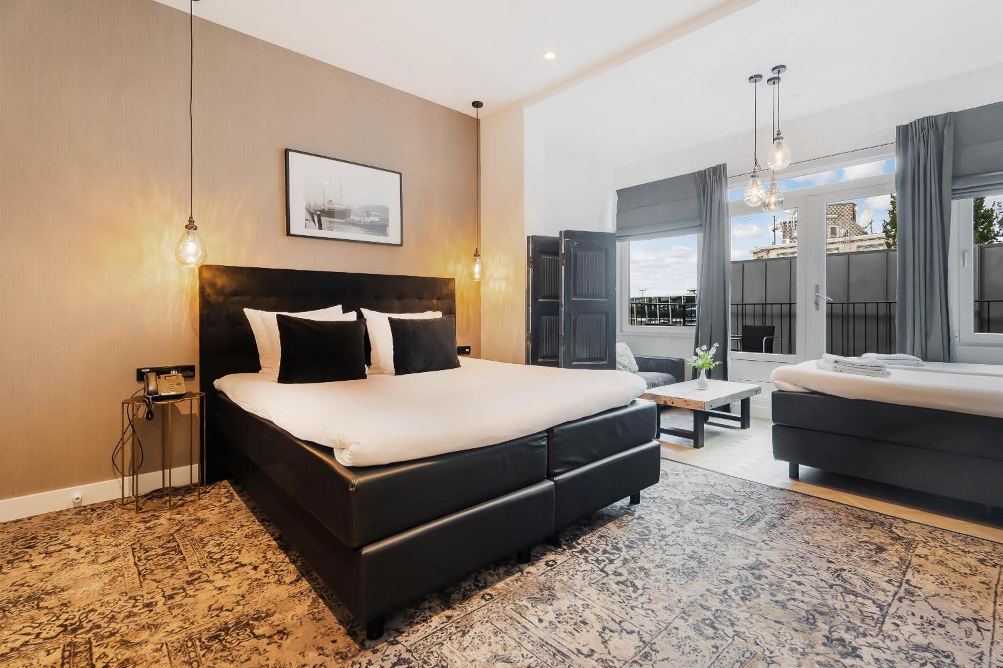 Hotel Maassluis Bagian luar foto