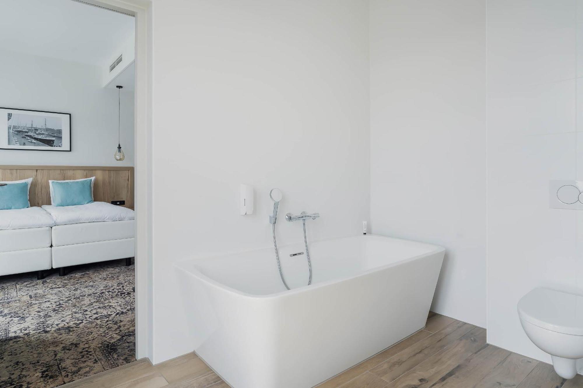 Hotel Maassluis Bagian luar foto