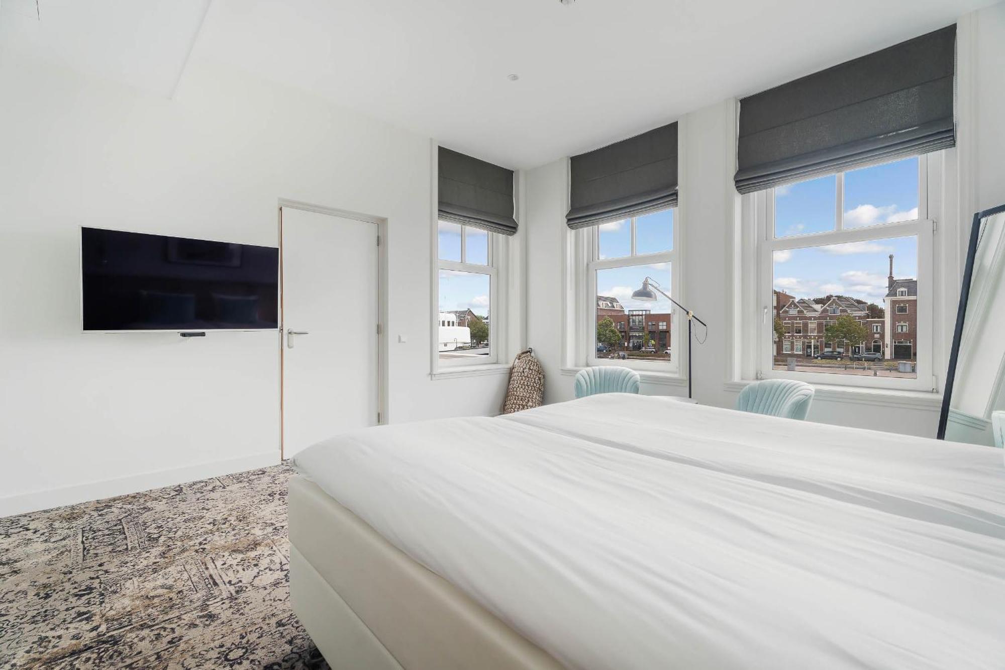 Hotel Maassluis Bagian luar foto